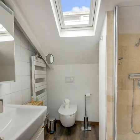 Super Loft Overtop Apartamento