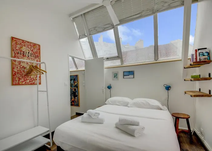 Super Loft Overtop Daire Paris