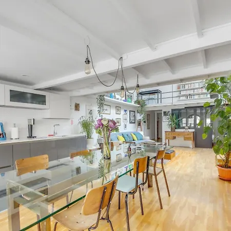 Super Loft Overtop